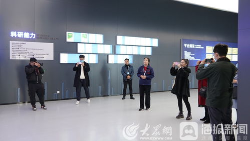 沉浸式體驗(yàn)棗莊鋰電產(chǎn)業(yè)發(fā)展現(xiàn)狀 走進(jìn)國家鋰電池產(chǎn)品質(zhì)量檢驗(yàn)檢測中心 山東精工電子